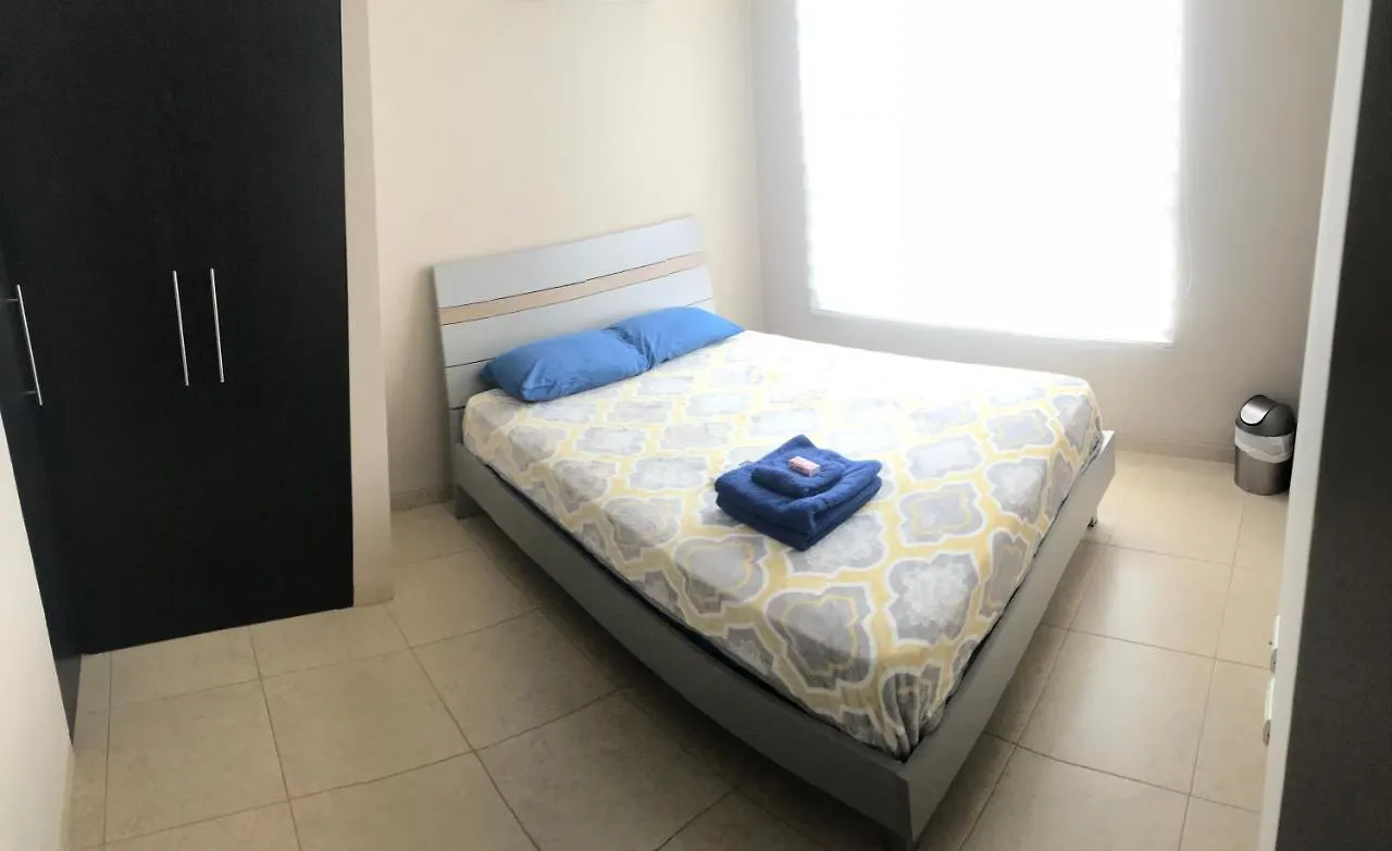 1310 Luxury Room Near Of The Airport - Edificio Kennedy Town Center #403 Guayaquil Homestay